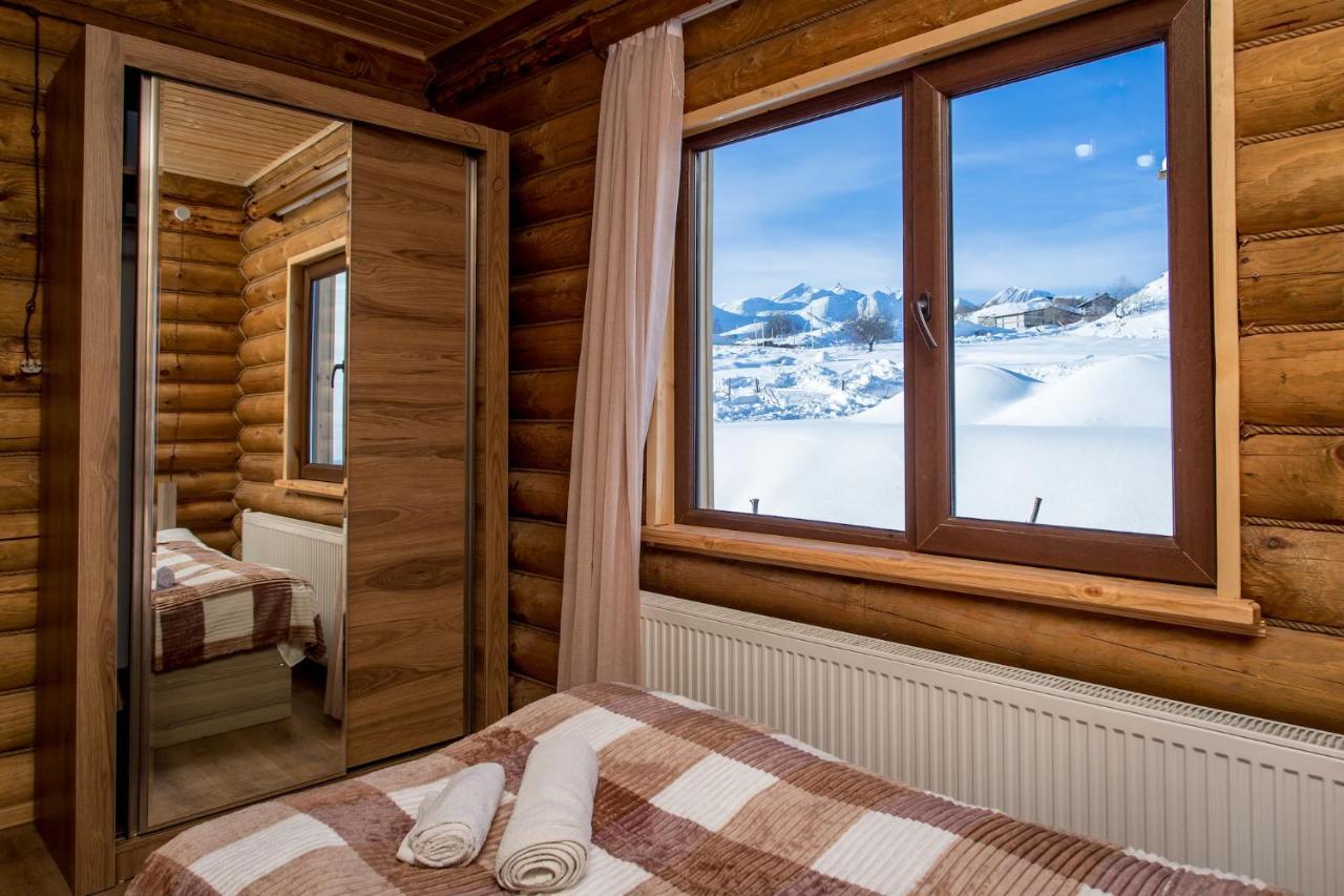 Snow Time Eco Chalet グダウリ エクステリア 写真