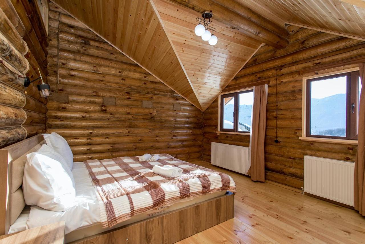 Snow Time Eco Chalet グダウリ エクステリア 写真